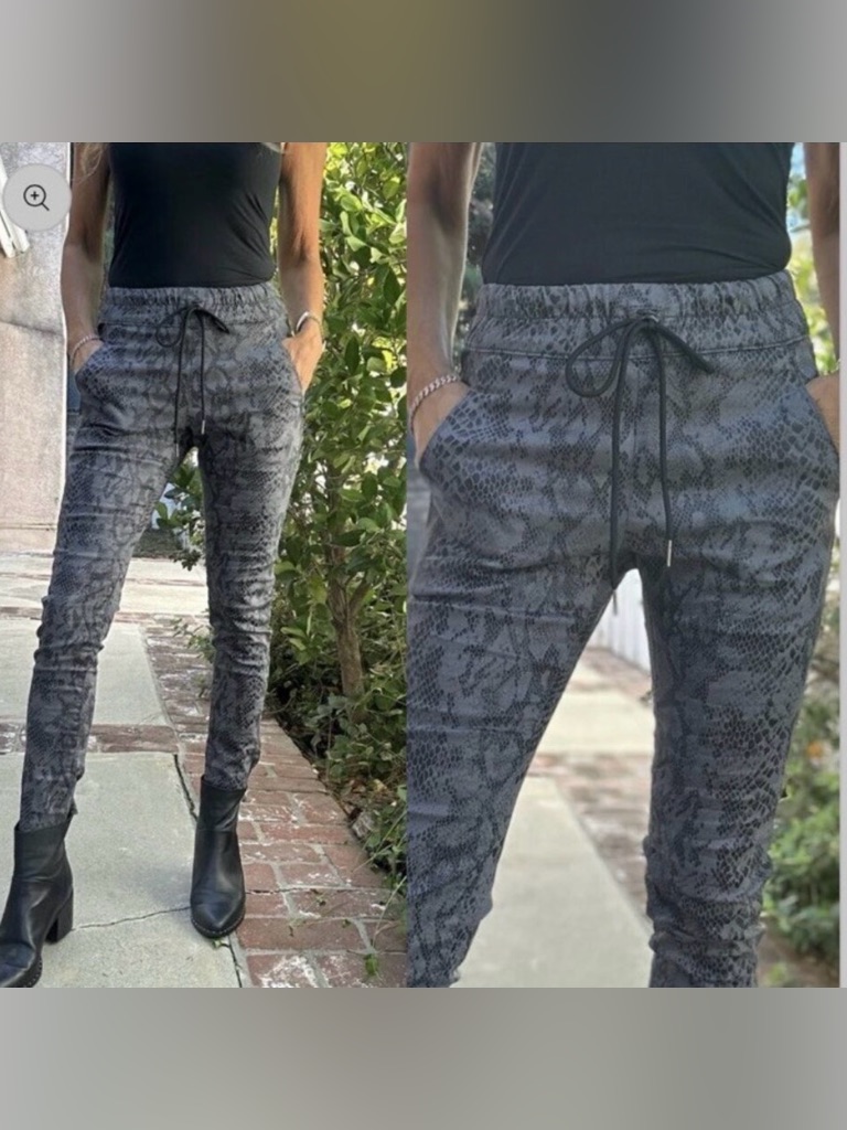 Bevy Flog Shely Grey Snake Print Joggers 25